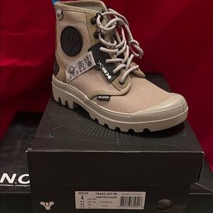 Palladium Women's Beige Lace-Up Boots